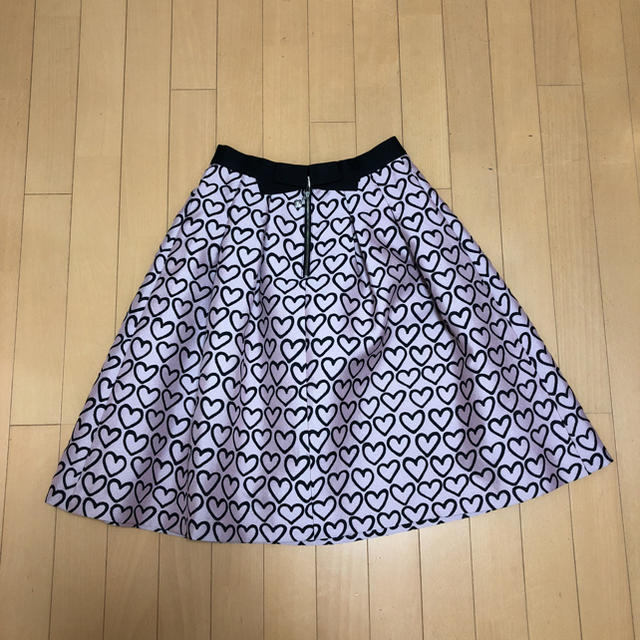 M'S Gracyのハート柄スカート 今季物の通販 by miwa's space|エムズ 人気アイテム M's (エムズグレイシー) ハート柄スカート GRACY ひざ丈スカート