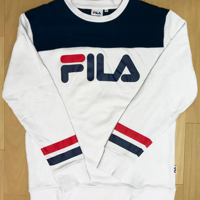 FILA(フィラ)のFILA プルオーバー レディースのトップス(トレーナー/スウェット)の商品写真