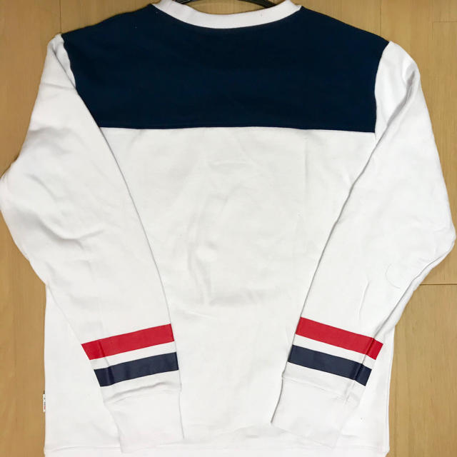 FILA(フィラ)のFILA プルオーバー レディースのトップス(トレーナー/スウェット)の商品写真