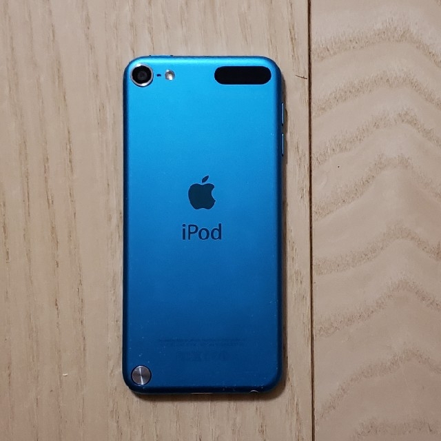 iPod touch(アイポッドタッチ)のiPodtouch5世代ジャンク品 スマホ/家電/カメラのオーディオ機器(ポータブルプレーヤー)の商品写真