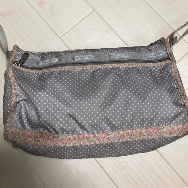 LeSportsac(レスポートサック)のLeSportsac ショルダーバック レディースのバッグ(ショルダーバッグ)の商品写真