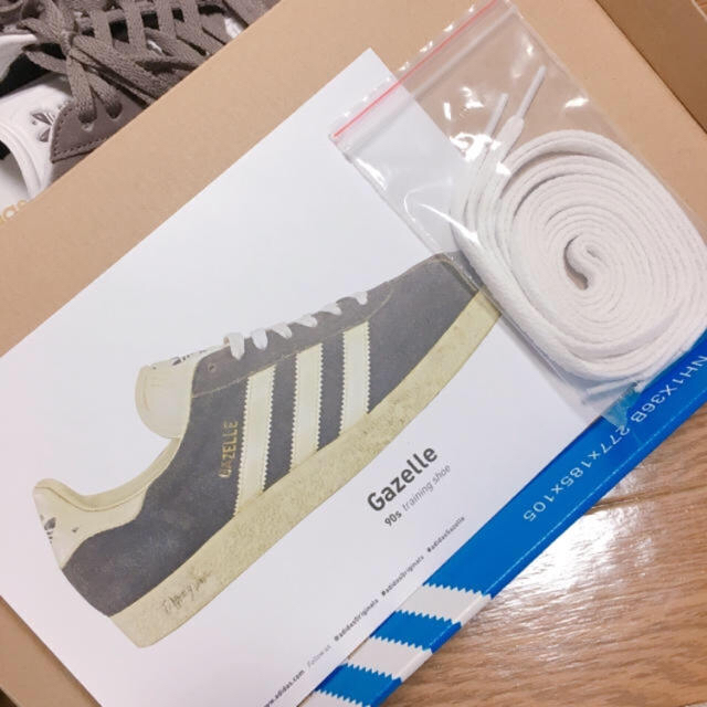 adidas(アディダス)のadidas オリジナルス ガゼル(GAZELLE W) ブラウン レディースの靴/シューズ(スニーカー)の商品写真