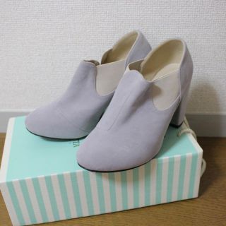 マジェスティックレゴン(MAJESTIC LEGON)のゆりりん様☆お取り置き中☆マジェスティックレゴン ブーティー (ブーティ)