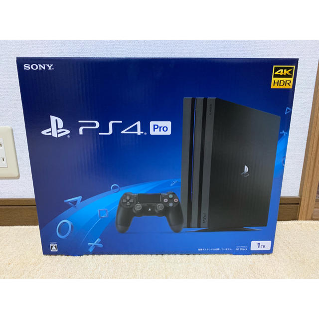 PlayStation4(プレイステーション4)のSONY PlayStation 4 Pro PS4 Pro エンタメ/ホビーのゲームソフト/ゲーム機本体(家庭用ゲーム機本体)の商品写真