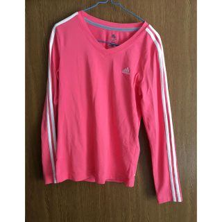 アディダス(adidas)のadidas トップス(Tシャツ(長袖/七分))