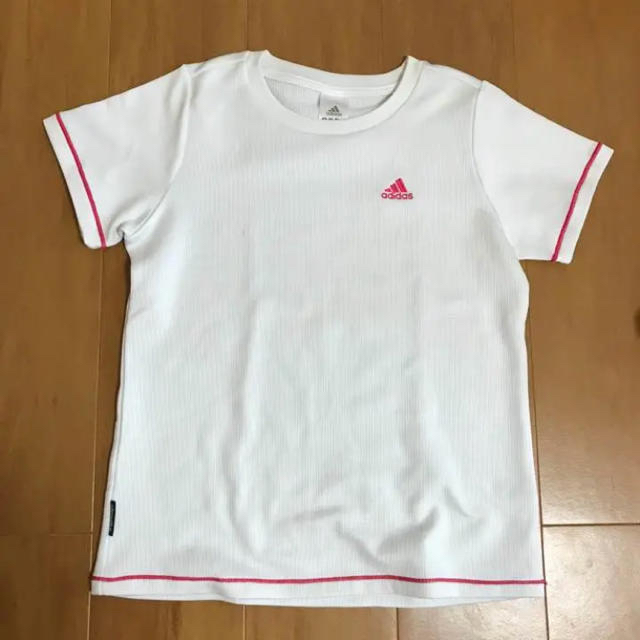 adidas(アディダス)のadidas Tシャツ レディースのトップス(Tシャツ(半袖/袖なし))の商品写真