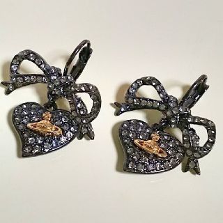 ヴィヴィアン(Vivienne Westwood) ピアス（リボン）の通販 52点 ...