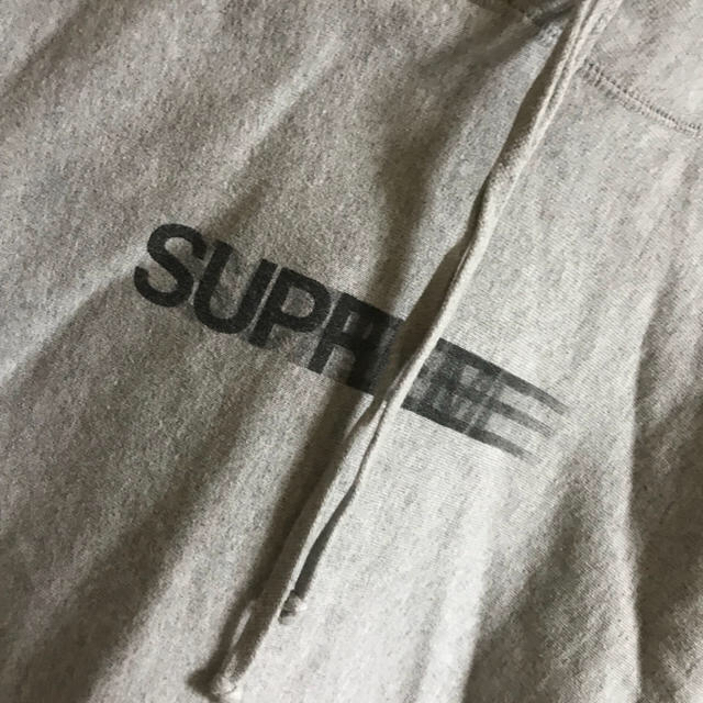 Supreme - supreme モーションロゴ パーカー