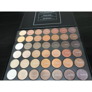 カイリーコスメティックス(Kylie Cosmetics)の新品未使用☆bh cosmetics 42色 アイシャドウ パレット(アイシャドウ)