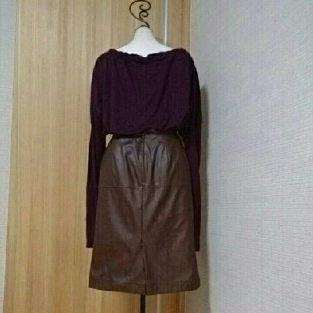 定価￥27000 美品 レザー スカート　ワールド レディースのスカート(ひざ丈スカート)の商品写真