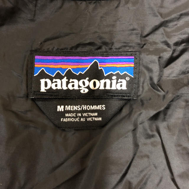 patagonia(パタゴニア)のパタゴニア ダウン フーディ サイズM メンズのジャケット/アウター(ダウンジャケット)の商品写真