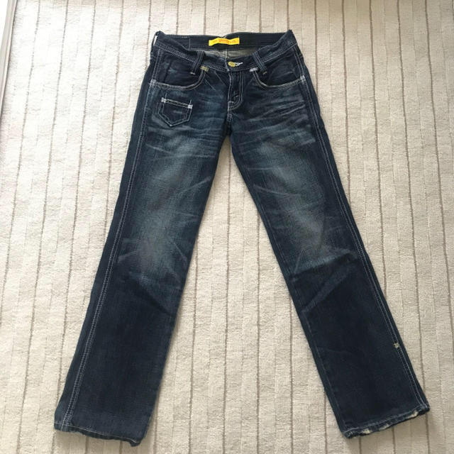 Levi's(リーバイス)のLEVI STARUSS&CO. イエロータグ レディースのパンツ(デニム/ジーンズ)の商品写真