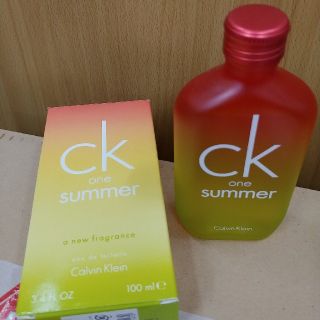 シーケーカルバンクライン(ck Calvin Klein)のシーケーワン　香水　サマー(ユニセックス)