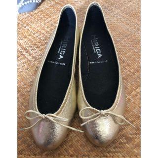 レペット(repetto)のアローズ購入 ゴールドレザーバレエシューズ36 半額以下✴︎レペットbeams(バレエシューズ)