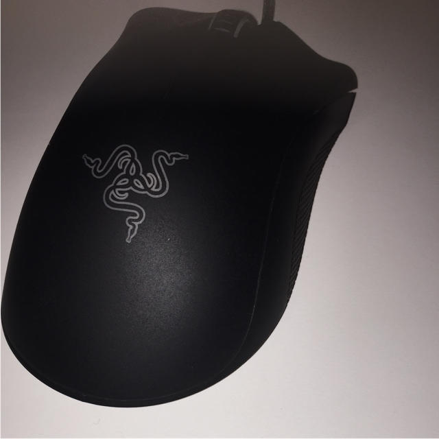 LAZER(レイザー)のRazer Death adder 2015 Chroma　デスアダー マウス スマホ/家電/カメラのPC/タブレット(PC周辺機器)の商品写真