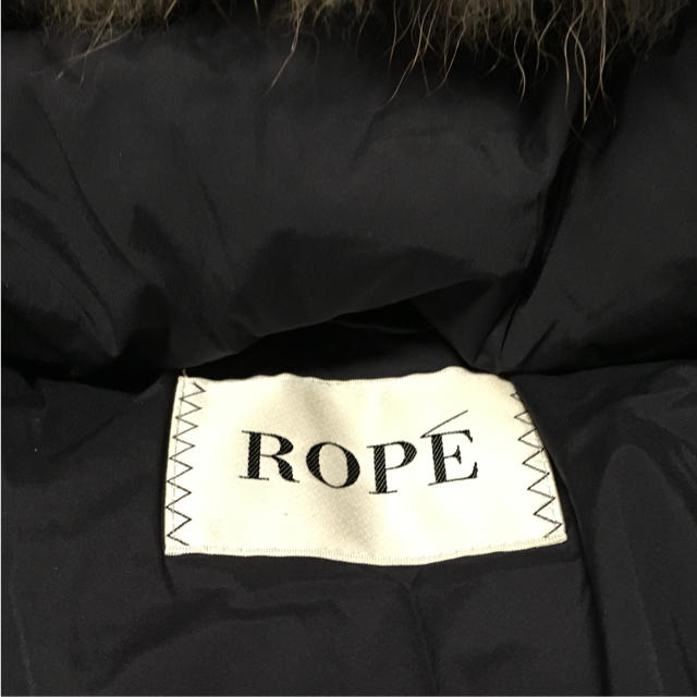 ROPE’(ロペ)のROPE ダウンコート 38 ネイビー レディースのジャケット/アウター(ダウンコート)の商品写真