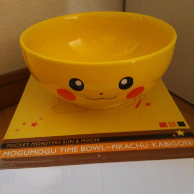 ポケモン(ポケモン)のピカチュウ  どんぶり鉢  新品！ インテリア/住まい/日用品のキッチン/食器(食器)の商品写真