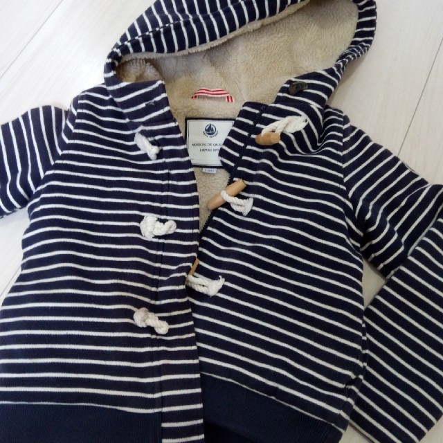 PETIT BATEAU(プチバトー)のプチバトー☆ジャンパー☆5歳位 キッズ/ベビー/マタニティのキッズ服女の子用(90cm~)(ジャケット/上着)の商品写真