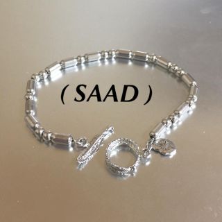 キナリ・ベージュ SAAD ブレスレット - 通販 - www.stekautomotive.com