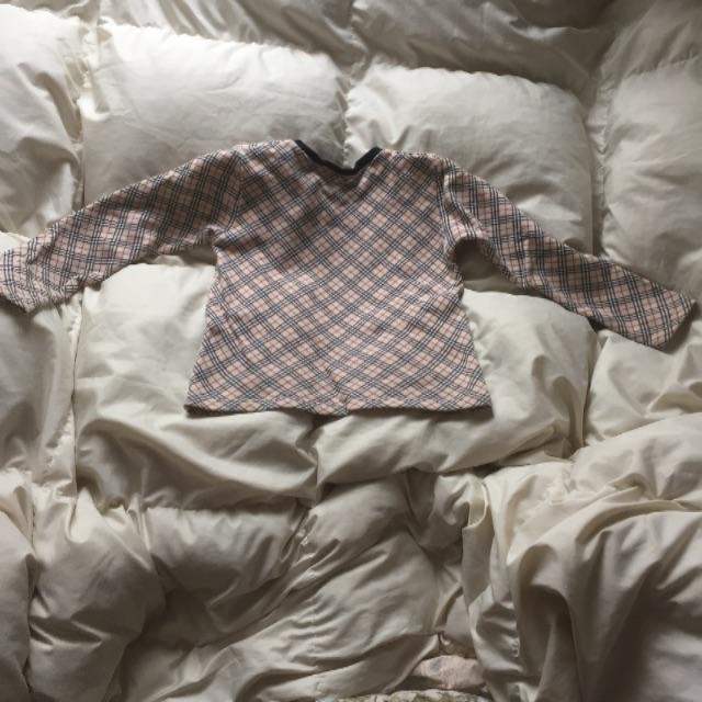 BURBERRY(バーバリー)のバーバリーロンドン女児長袖カットソー キッズ/ベビー/マタニティのキッズ服女の子用(90cm~)(Tシャツ/カットソー)の商品写真