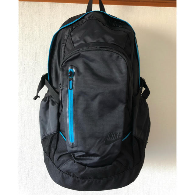 NIKE(ナイキ)のLaLa様専用 ナイキリュックM レディースのバッグ(リュック/バックパック)の商品写真