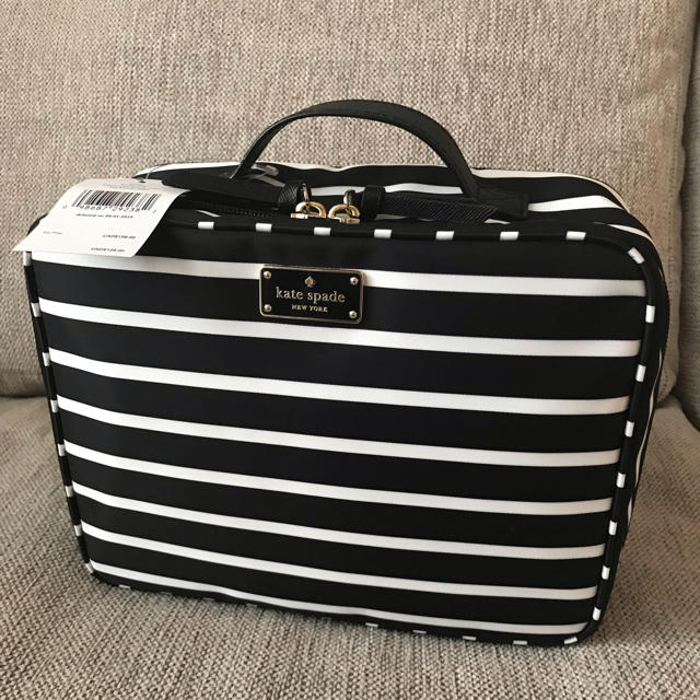 kate spade new york(ケイトスペードニューヨーク)の新品 kate spade new york トラベル ポーチ  レディースのファッション小物(ポーチ)の商品写真