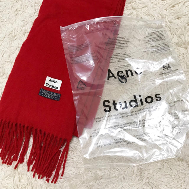 Acne Studios ストール