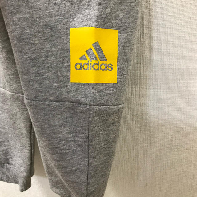 adidas(アディダス)のyu2985様専用 新品 アディダス セットアップ 90 キッズ/ベビー/マタニティのキッズ服男の子用(90cm~)(その他)の商品写真