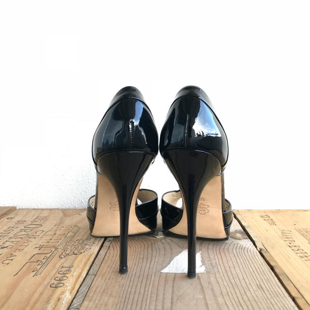 エナメル オープントゥパンプス 27cm 黒の通販 by ライフ,s エナメル オープントゥパンプス 27cm 黒の通販 by ライフ,s