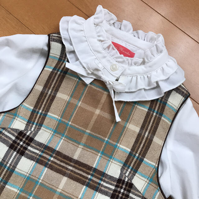 BeBe(ベベ)のさとこさま専用★BeBe★チェックワンピース100入園式お呼ばれ キッズ/ベビー/マタニティのキッズ服女の子用(90cm~)(ドレス/フォーマル)の商品写真