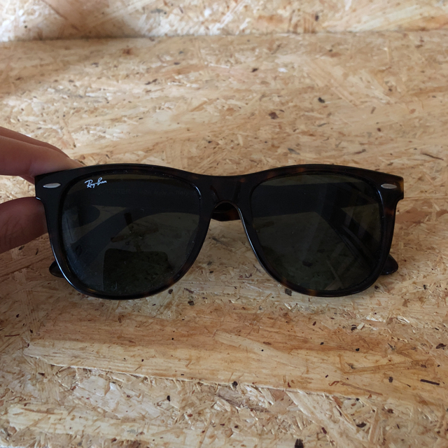 Ray-Ban(レイバン)のRay Ban サングラス メンズのファッション小物(サングラス/メガネ)の商品写真