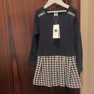 プチバトー(PETIT BATEAU)のプチバトー 17AW ヴィシーチェックコンビワンピース 5ans 新品(ワンピース)