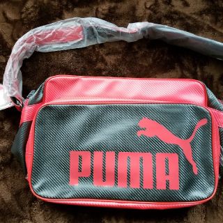 プーマ(PUMA)のプーマ　エナメル　バッグ　L　未使用(その他)