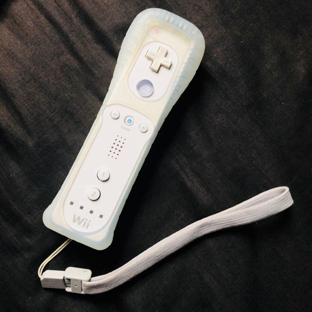 Wii(ウィー)の★wiIリモコン★ エンタメ/ホビーのゲームソフト/ゲーム機本体(その他)の商品写真