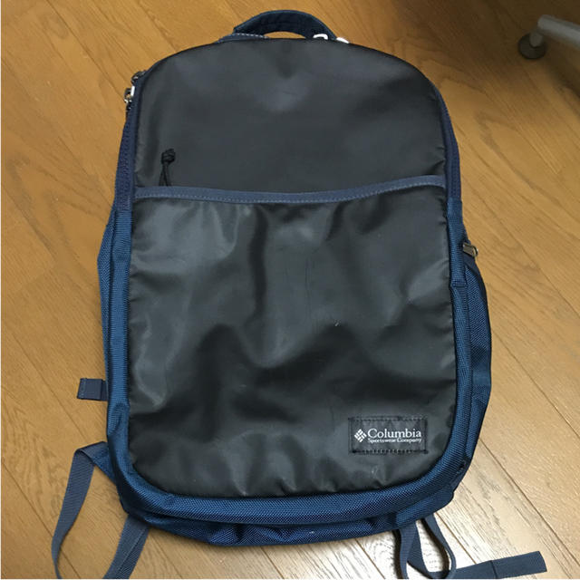 Columbia(コロンビア)の【タイムセール！早い者勝ち】Columbia 20L バックパック ネイビー メンズのバッグ(バッグパック/リュック)の商品写真