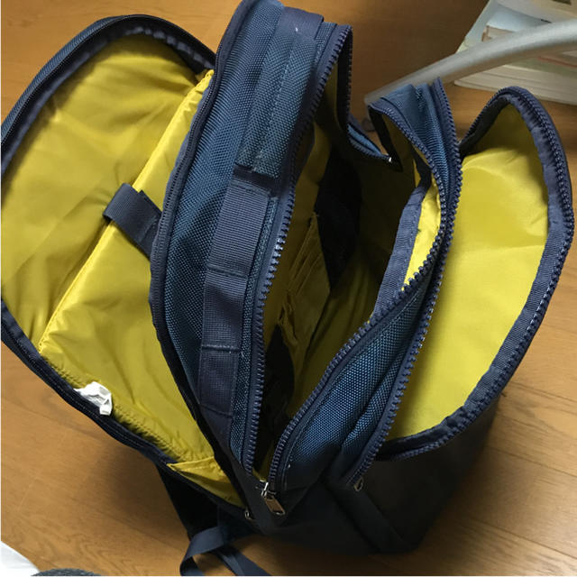 Columbia(コロンビア)の【タイムセール！早い者勝ち】Columbia 20L バックパック ネイビー メンズのバッグ(バッグパック/リュック)の商品写真