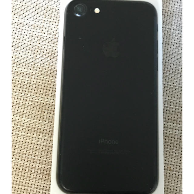iPhone(アイフォーン)のiPhone7 128GB ジャンク スマホ/家電/カメラのスマートフォン/携帯電話(スマートフォン本体)の商品写真