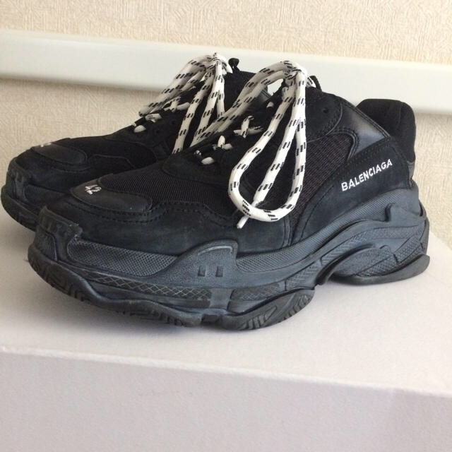 靴/シューズbalenciaga  triple s 42 確実正規品