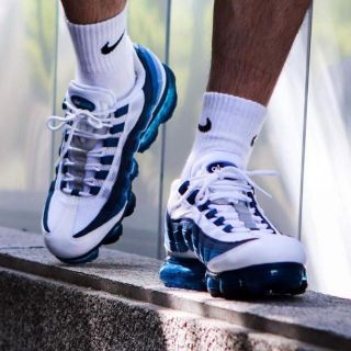 ナイキ(NIKE)のNIKE AIR VAPORMAX 95 FRENCH BLUE(スニーカー)