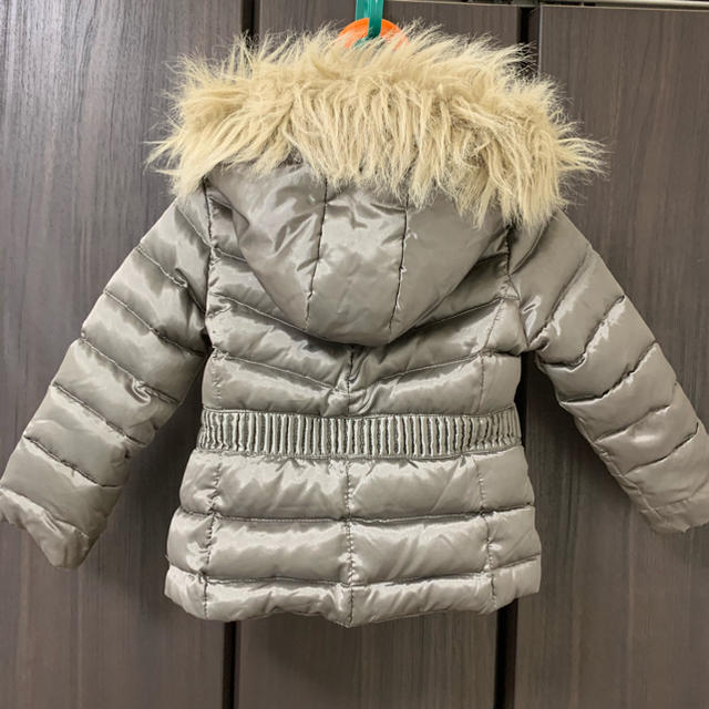 ZARA KIDS(ザラキッズ)のzara KIDS ダウン 104サイズ キッズ/ベビー/マタニティのキッズ服女の子用(90cm~)(コート)の商品写真