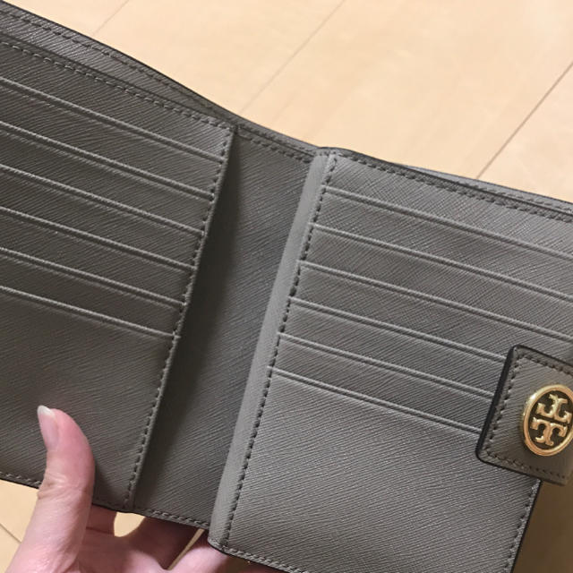 Tory Burch(トリーバーチ)の二つ折り財布 レディースのファッション小物(財布)の商品写真