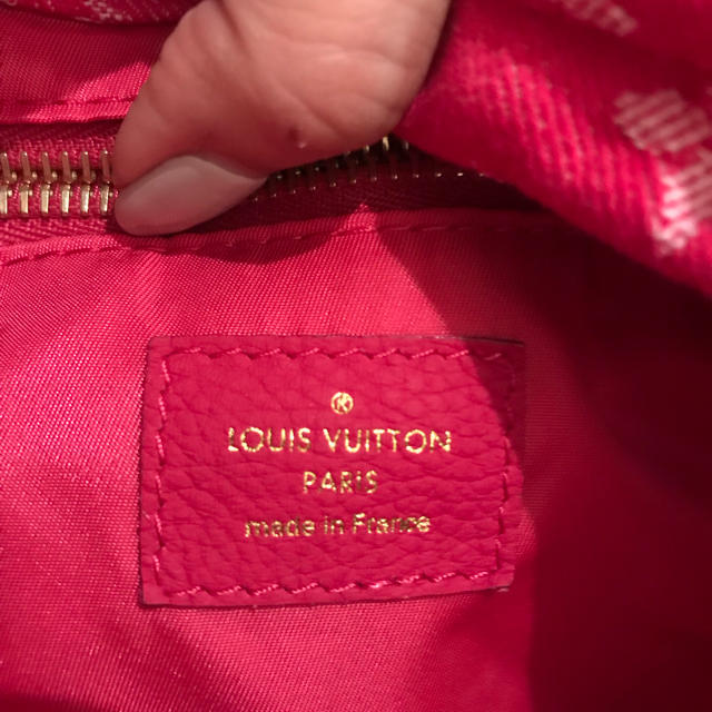 LOUIS VUITTON(ルイヴィトン)のルイヴィトン ノエルフMM ピンク レディースのバッグ(トートバッグ)の商品写真