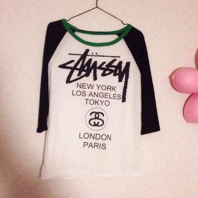 STUSSY(ステューシー)のSTUSSY風 ラグランTシャツ レディースのトップス(Tシャツ(長袖/七分))の商品写真