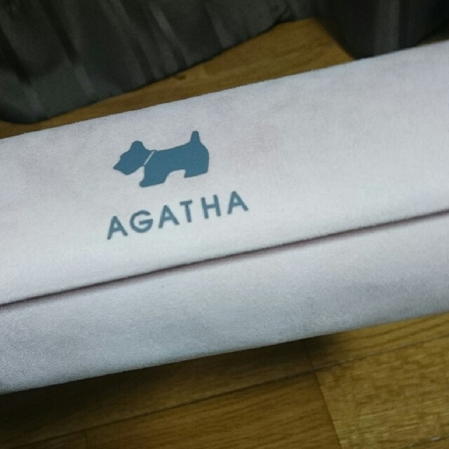AGATHA(アガタ)の【新品。未使用】ＡＧＡＴＨＡの非売品のアクセサリーポーチ レディースのファッション小物(ポーチ)の商品写真
