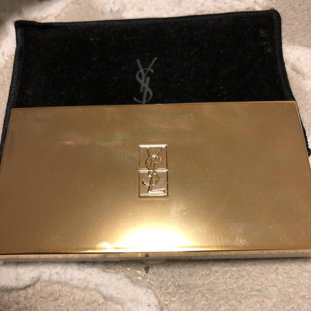 Yves Saint Laurent Beaute(イヴサンローランボーテ)のYSL フォーエバーライトクリエーター コンパクト コスメ/美容のベースメイク/化粧品(ファンデーション)の商品写真