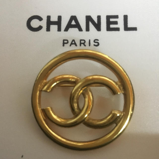 CHANEL ブローチ