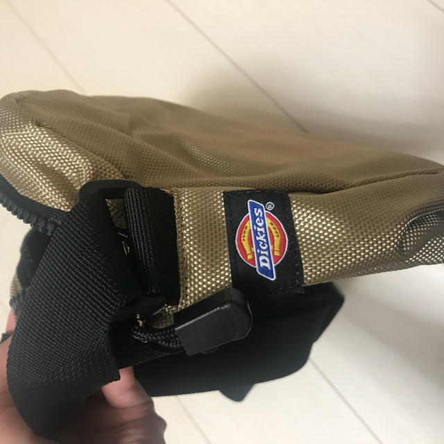 Dickies(ディッキーズ)の未使用 Dickies メッセンジャーバッグ レディースのバッグ(メッセンジャーバッグ)の商品写真