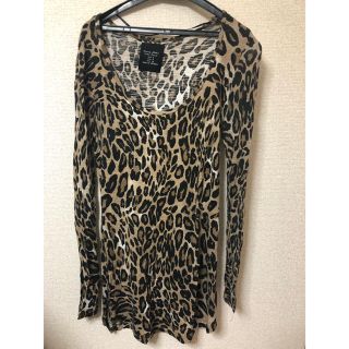 ザラ(ZARA)のZARA ヒョウ柄 ロンT トップス(カットソー(長袖/七分))