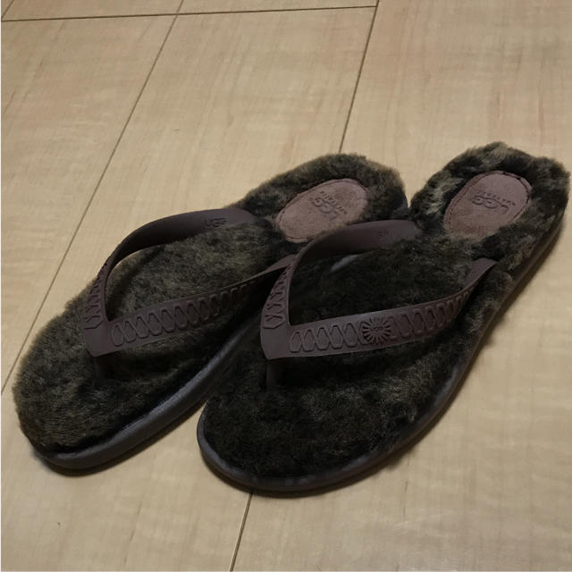 UGG フラッフィー こげ茶 アグ ugg