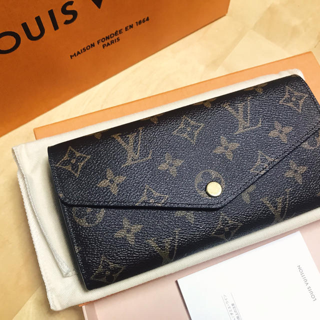 本物の LOUIS VUITTON - ポルトフォイユ・サラ 財布 - hesnor.com